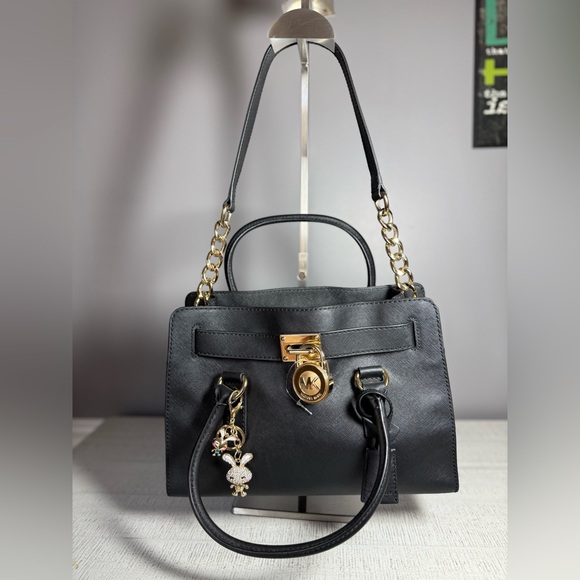 Michael Kors Handbags - Michael MK Hamilton Black Leather bag w/Gold Chain Shoulder Strap/Gold Lock